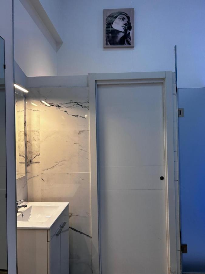 Apartamento deluxe SEVILLA CENTRO con PISCINA CLIMATIZADA PRIVADA Esterno foto