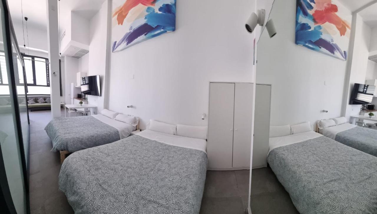 Apartamento deluxe SEVILLA CENTRO con PISCINA CLIMATIZADA PRIVADA Esterno foto